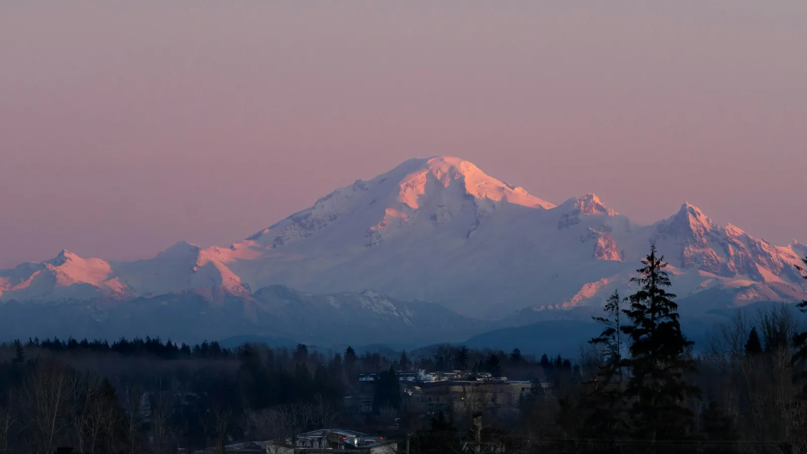Beautiful sunset on Mt Baker in the Coast Mountains