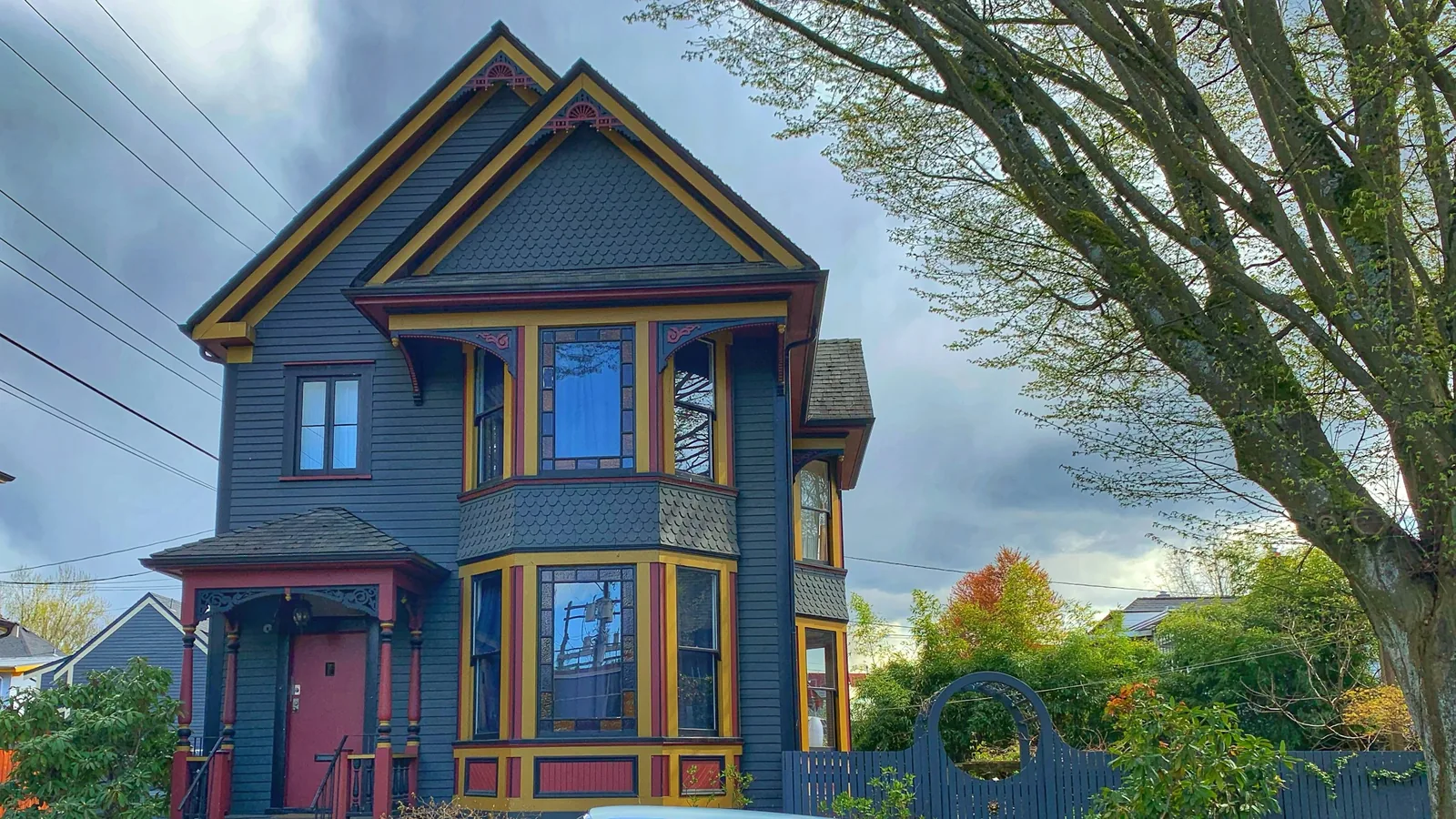 East End Heritage Home and a classic car to boot in Vancouver